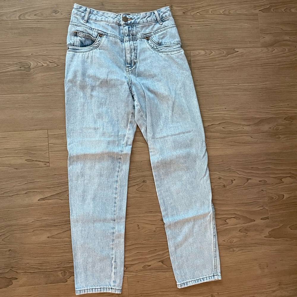 Urban Outfitters BDG Mom High-Rise